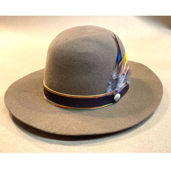 'Aolani' - vintage, pure wool  Hat Rack hat- Size: 6 3/4