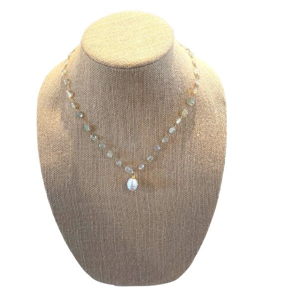 The Pineapple Isle (Lānaʻi) Necklace - Green Amethyst & Pearl